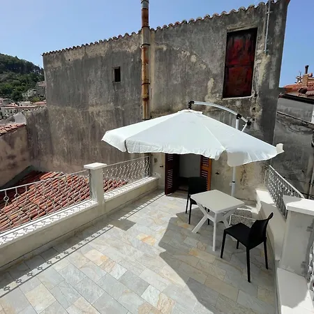 Dimora Ave Apartman Aieta